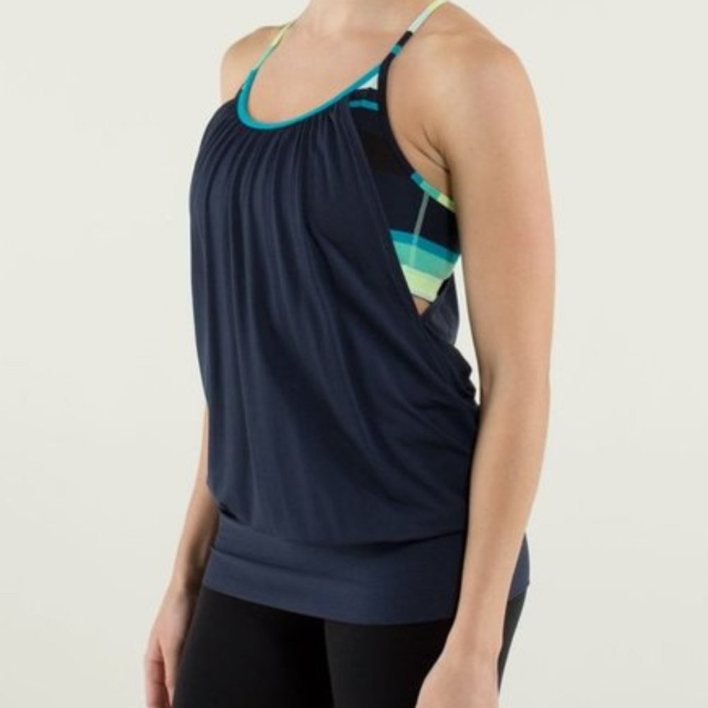 EUC LuluLemon No Limits Tank in Assorted Stripe Surge